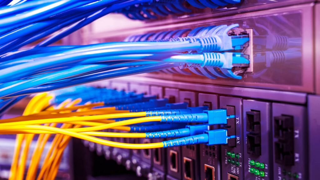 Fiber İnternet Nedir? Fiber İnternetin Avantajları Nelerdir?